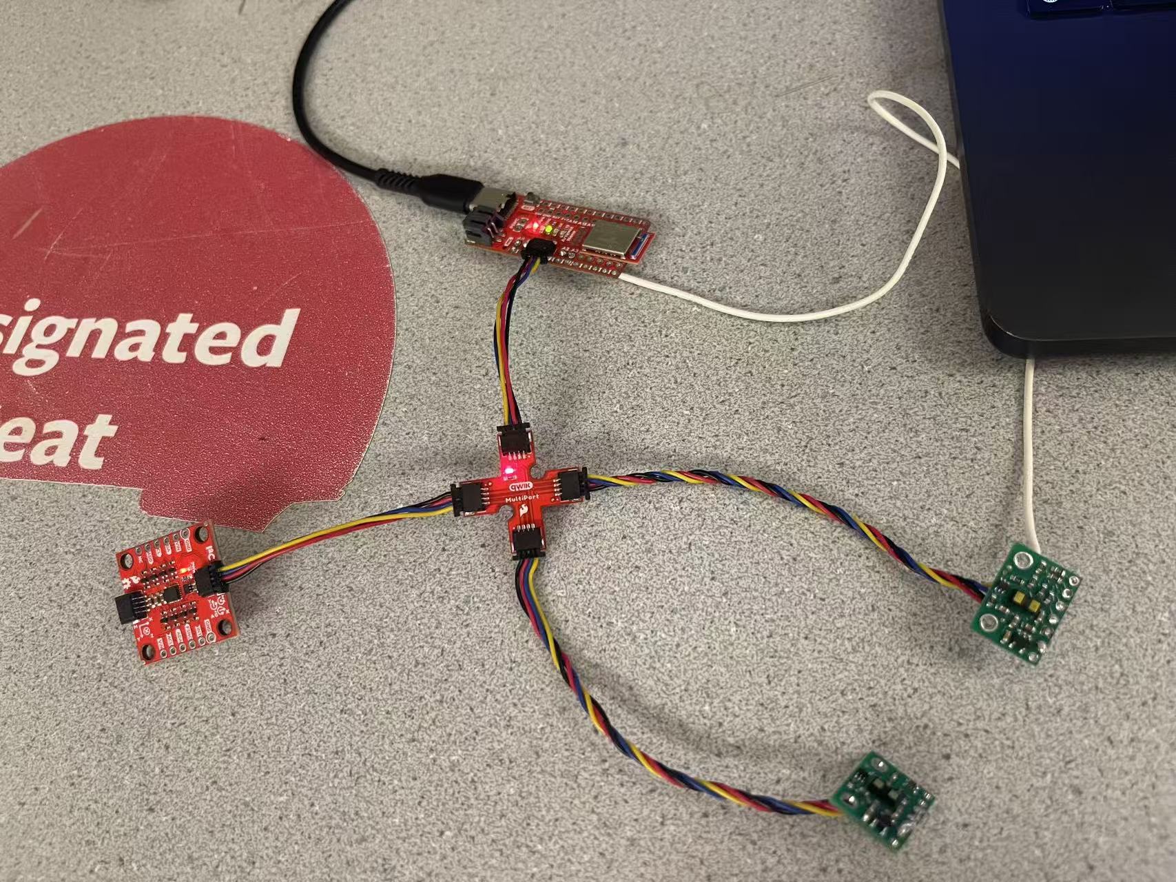 Dual ToF sensor connections via Qwiic MultiPort